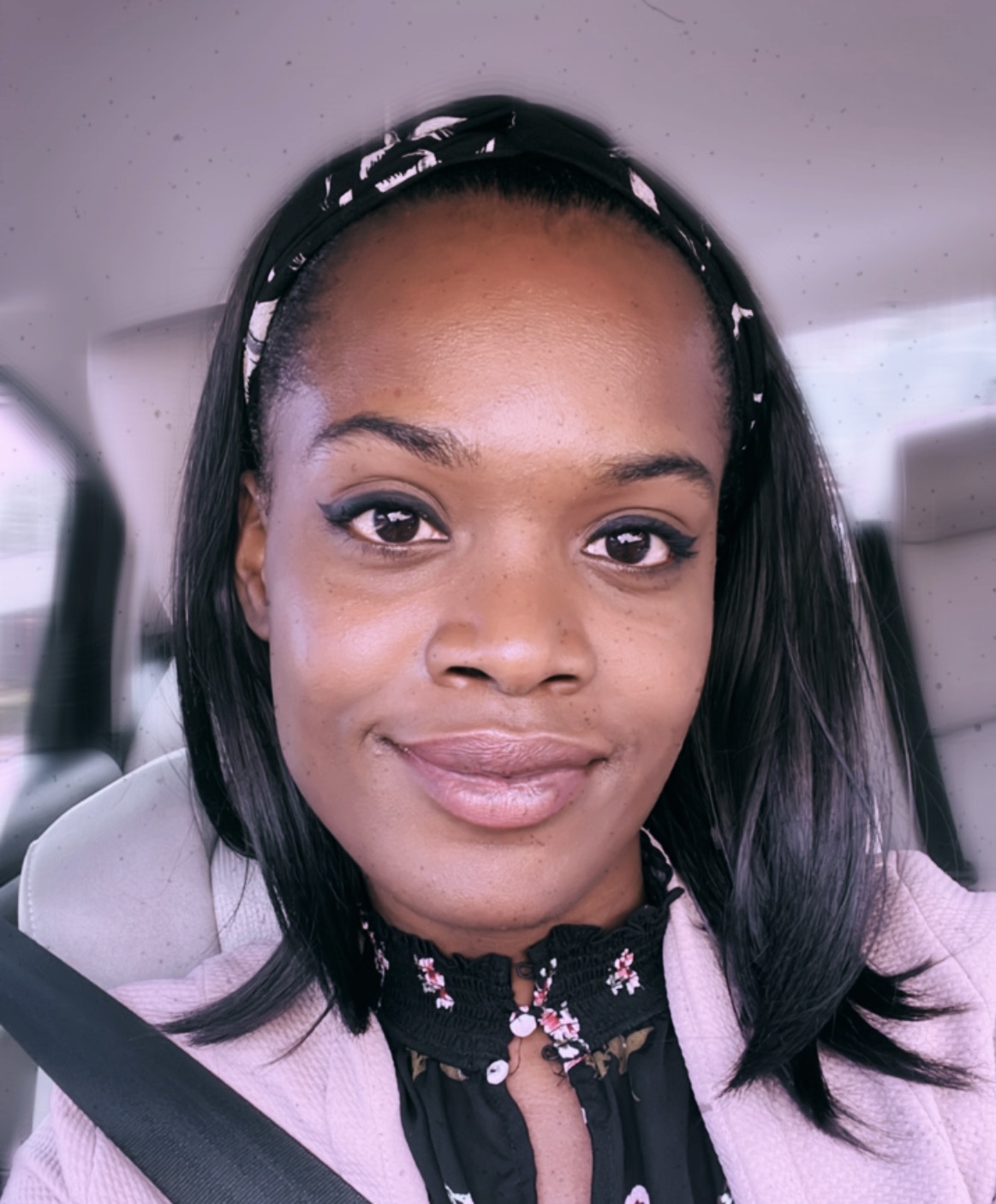 picture of Cassy smiling